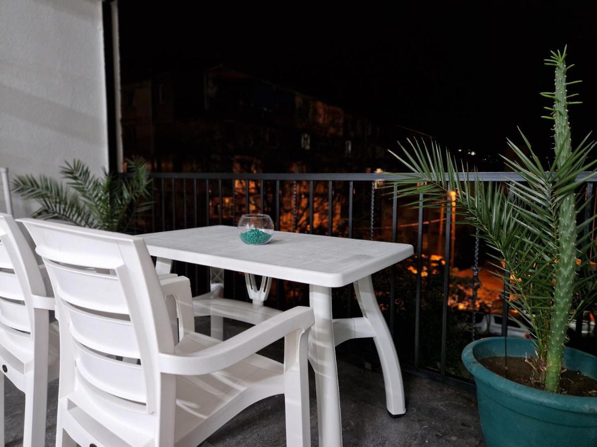 Art Hotel Batumi Eksteriør bilde